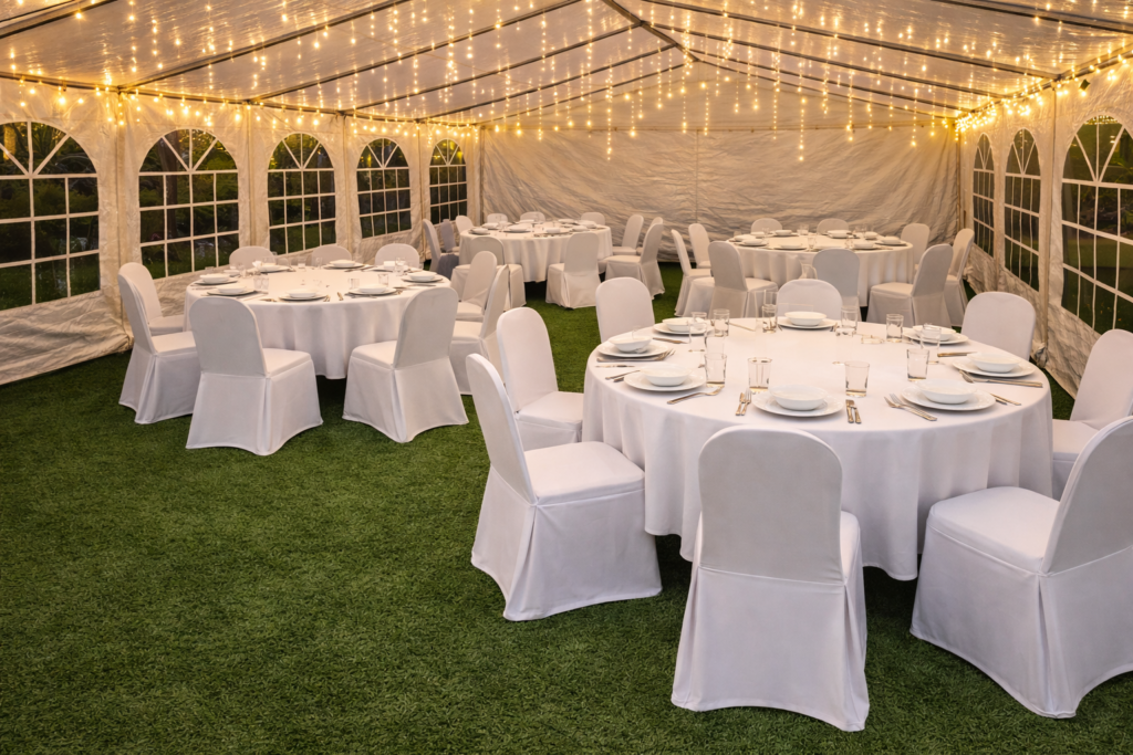 Grafika pokazująca wizualizację namiotu imprezowego